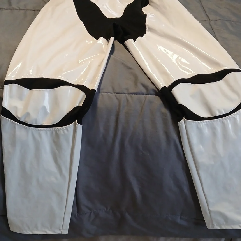 Disney Black and White Apparel - Picture 7 of 11